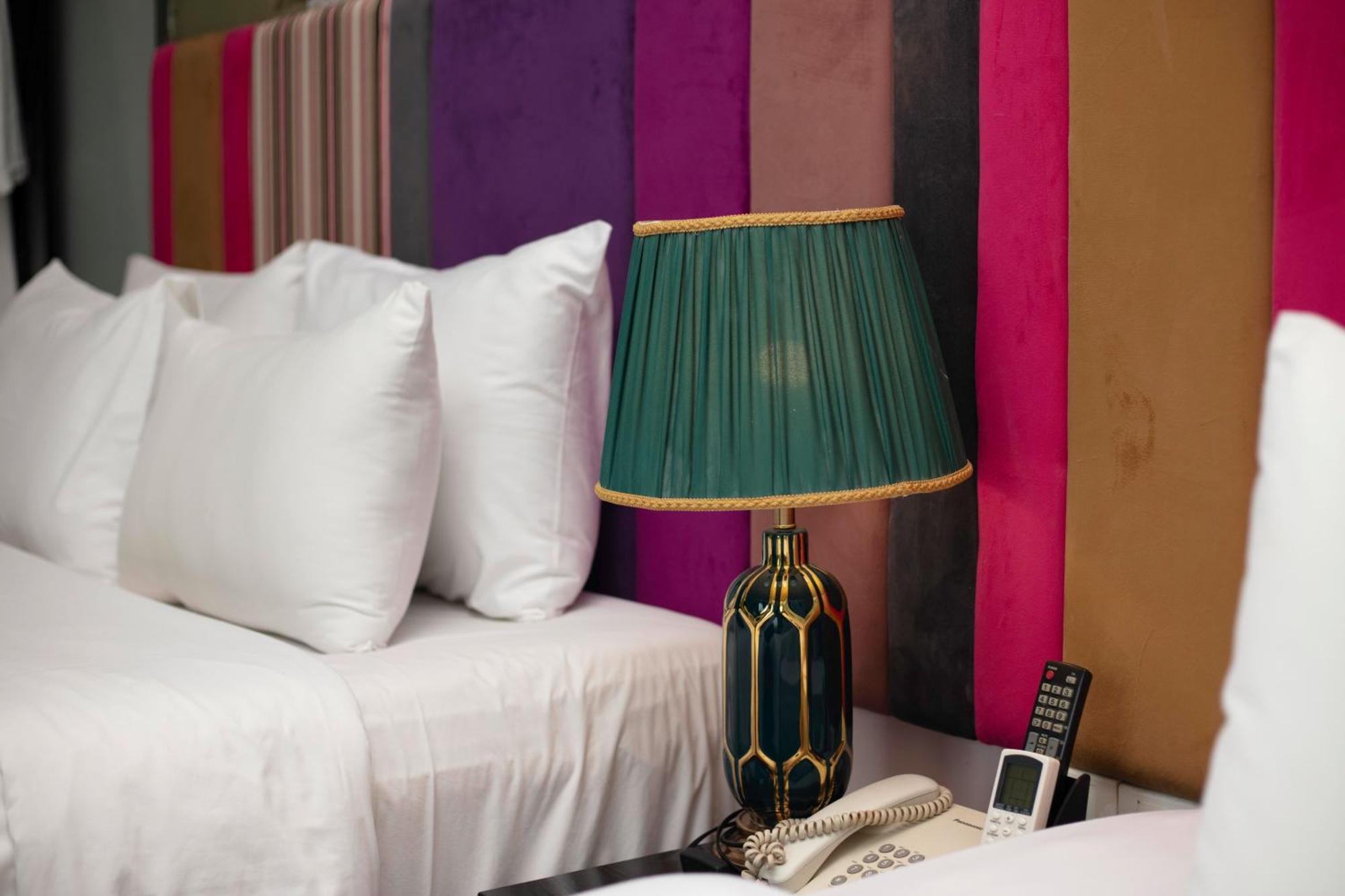 Madelise Amica Hotel And Travel Hanoï Chambre photo
