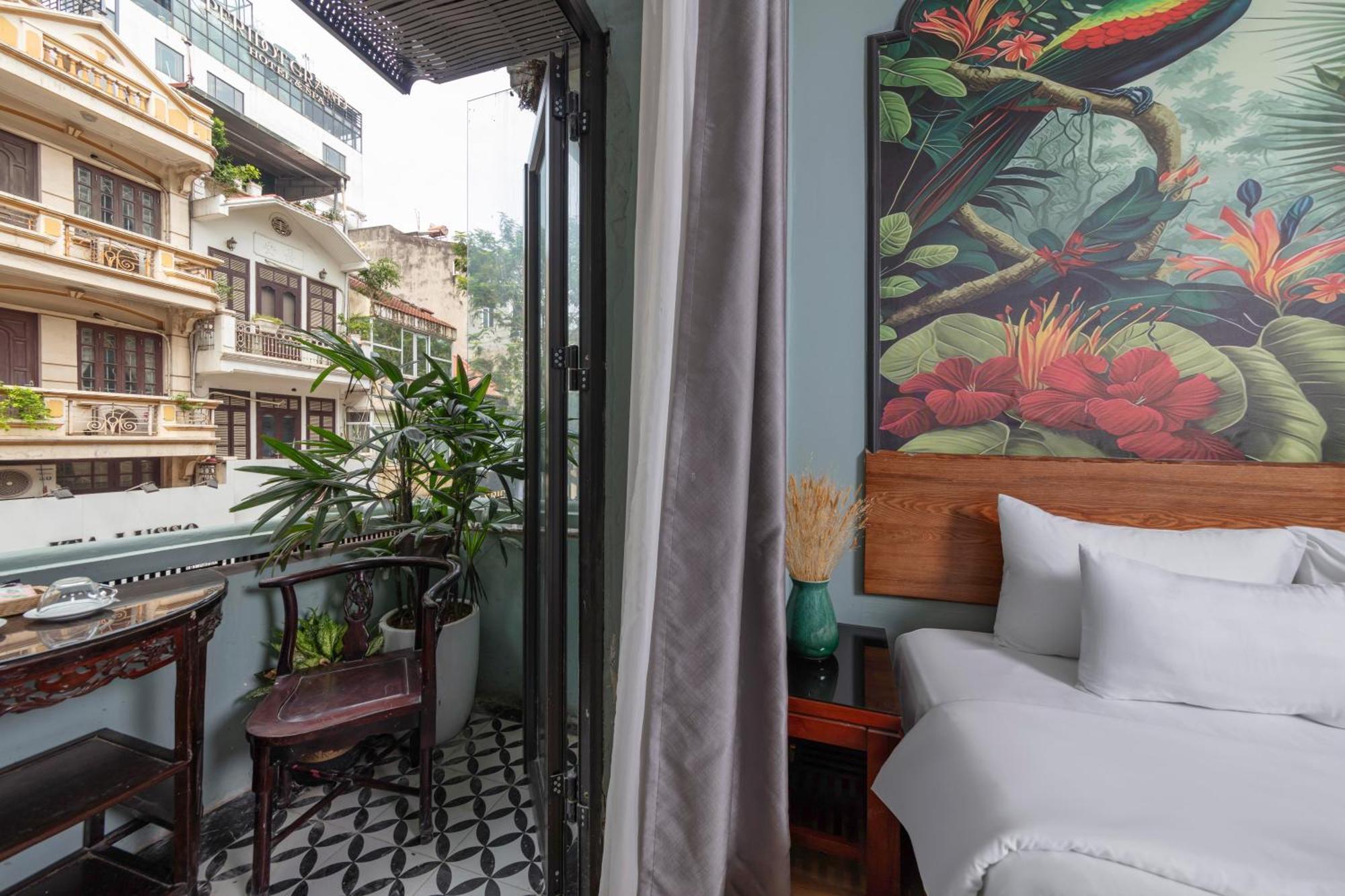Madelise Amica Hotel And Travel Hanoï Extérieur photo