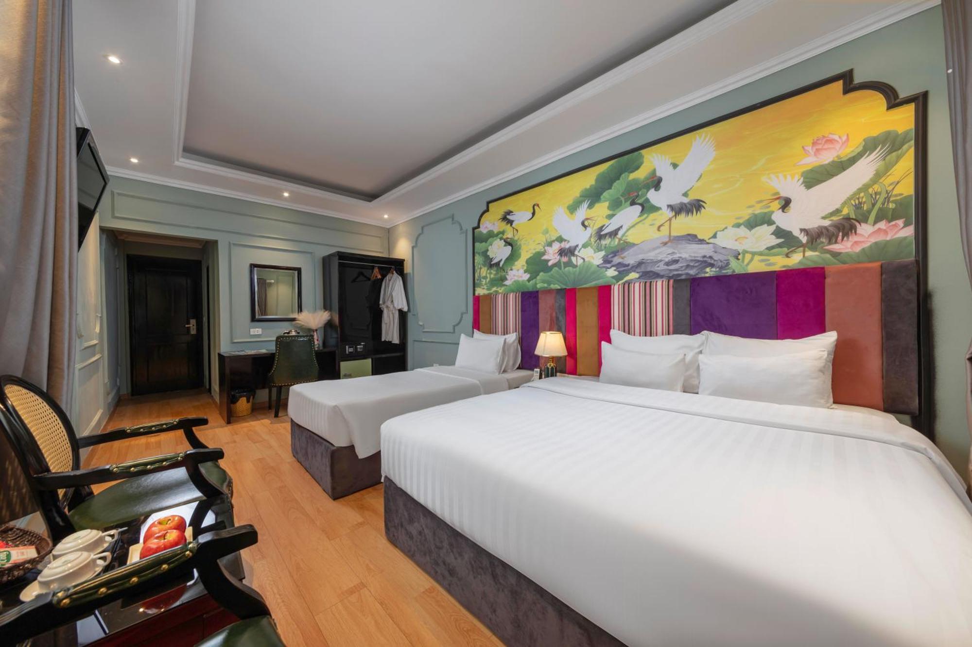 Madelise Amica Hotel And Travel Hanoï Extérieur photo